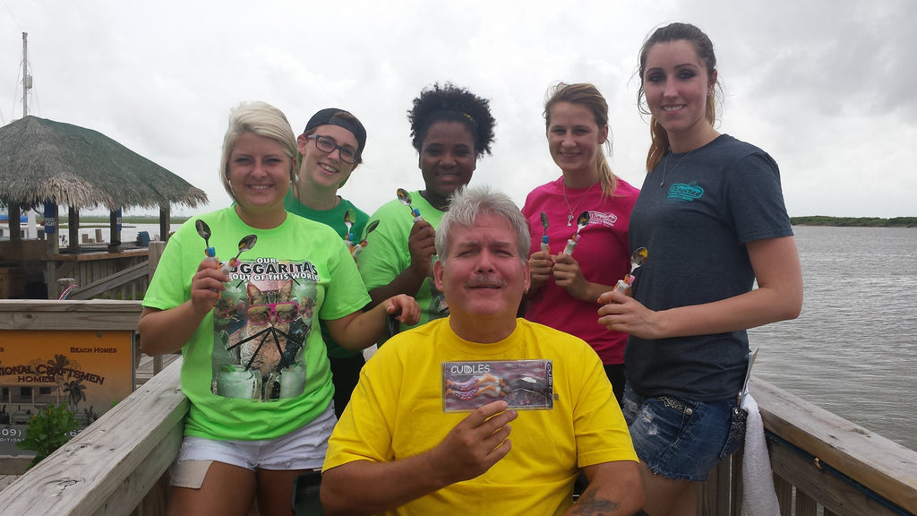 Cuddle Spoons takes a Roadtrip to the edge of the U.S.