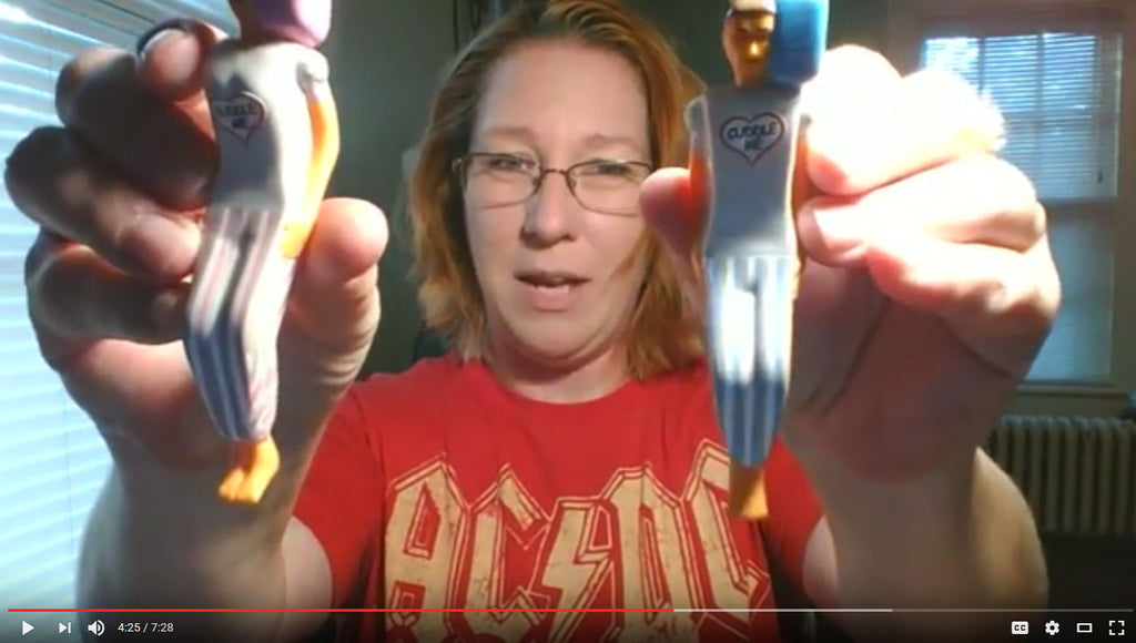 Product Review for Cuddle Spoons - A Fun Cuddling Couples Gift.